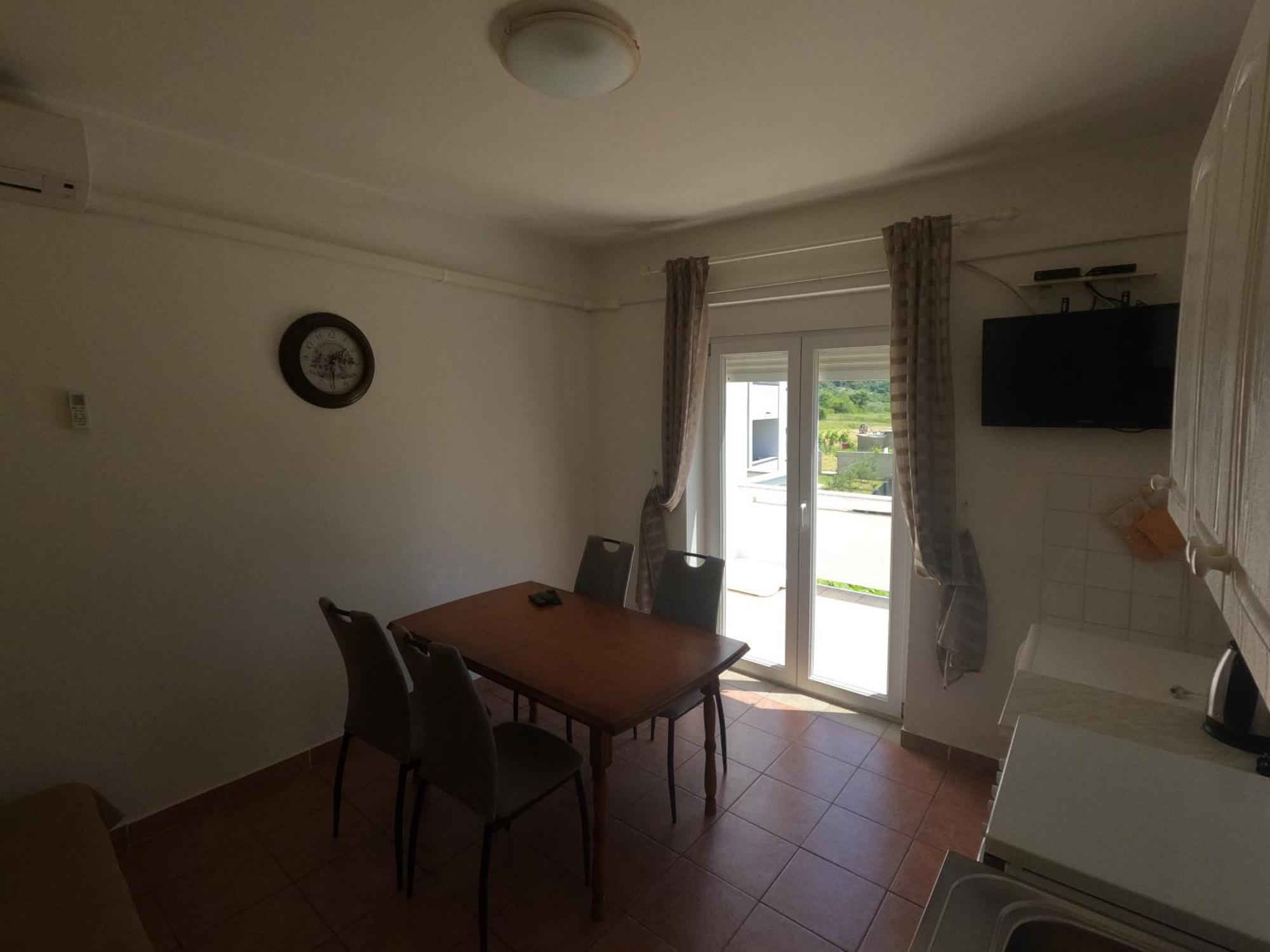 501 - Spacious And Bright On Island Of Rab *