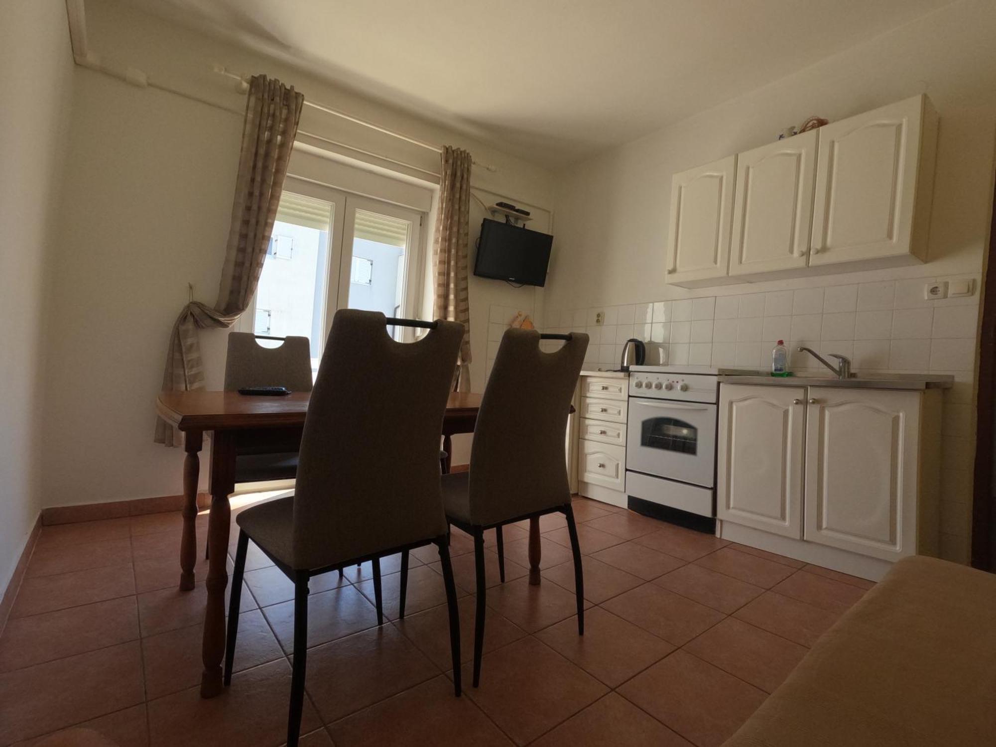 501 - Spacious And Bright On Island Of Rab Apartment