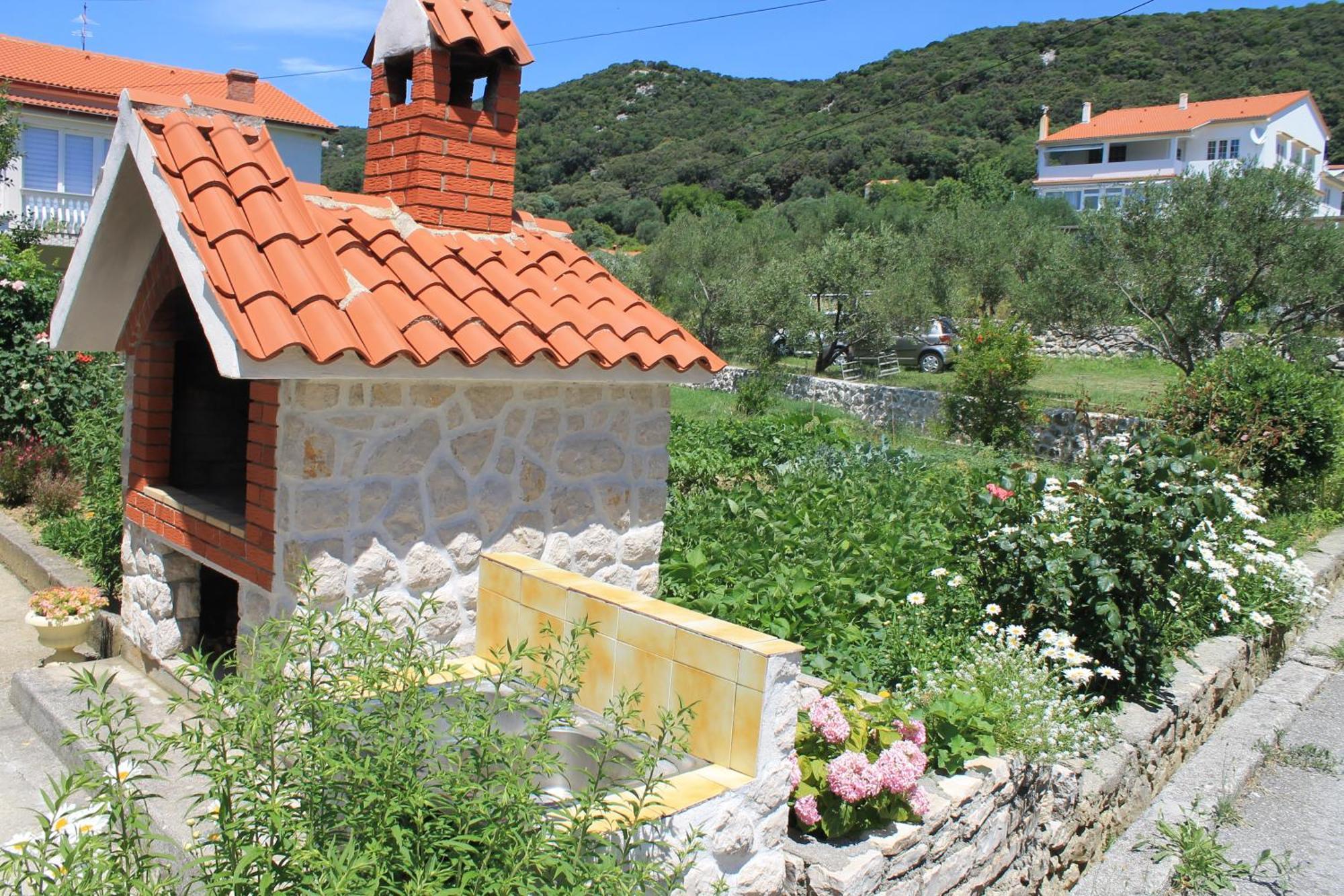 501 - Spacious And Bright On Island Of Rab